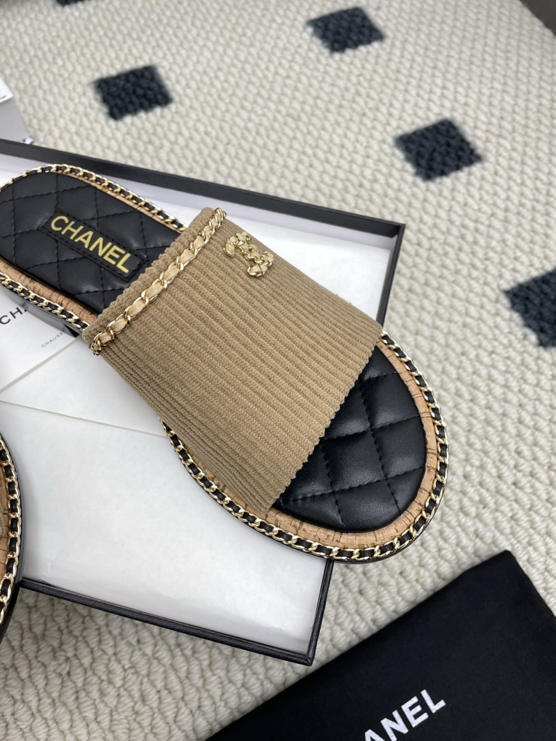 Ch**el slippers